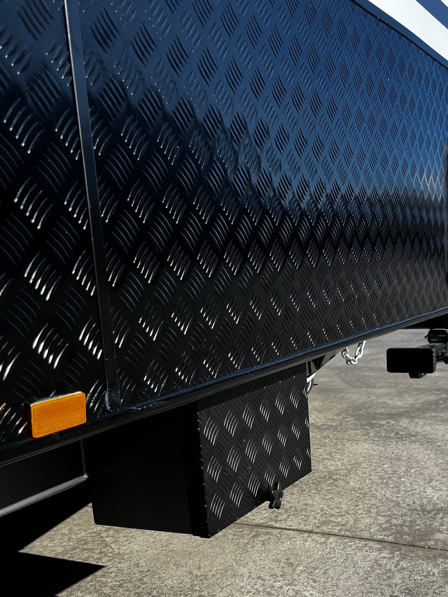 Roadking Weld on 150amp Battery Box