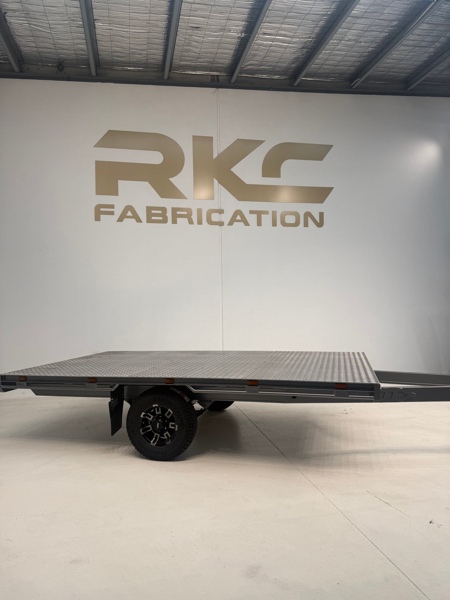 Roadking H1 Hauler Single Axle