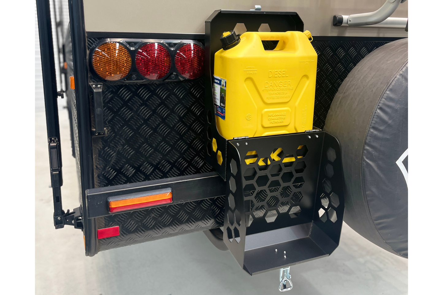 Roadking Chassis - Aluminium Jerry Can Holder